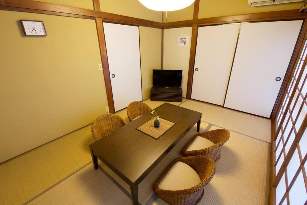 鎌倉一丁目貸家 Appartement Tokio